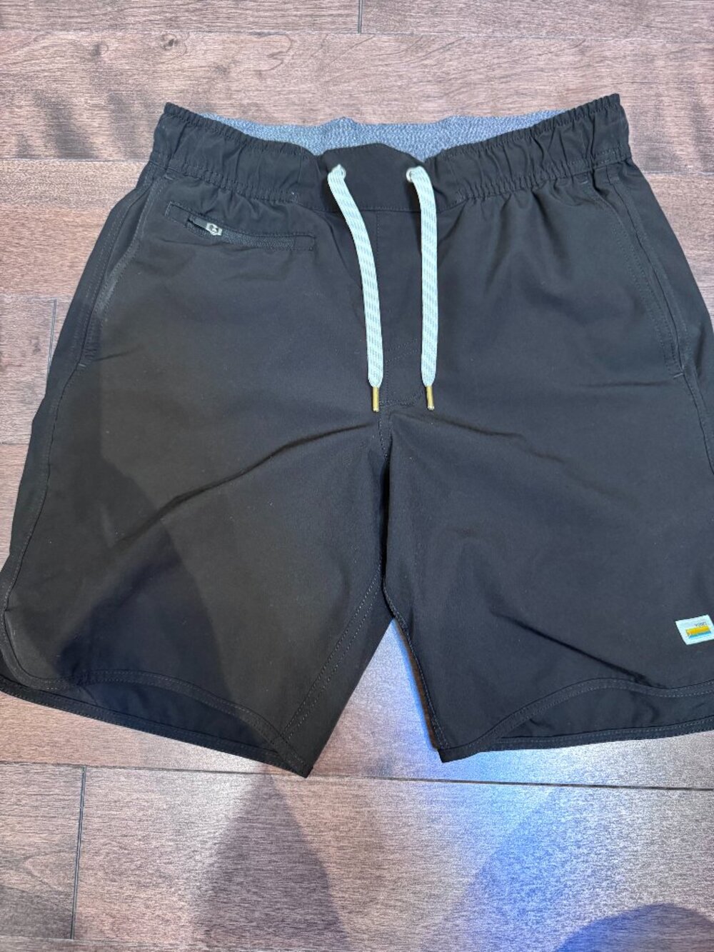Vuori Mens Black Banks Shorts Size XS Extra Small Excellent Used Condition